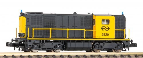 N-Diesel Locomotive 2400 grey-yellow, Rotating Beacon IV + DSS Next18, N, PIKO 40430
