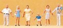 Pedestrians -- Krause Family Walking, HO, Preiser Kg 10284