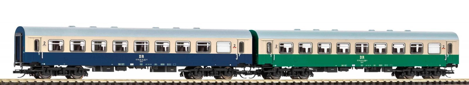 2-pc Passenger Set DR IV, TT, PIKO 47681