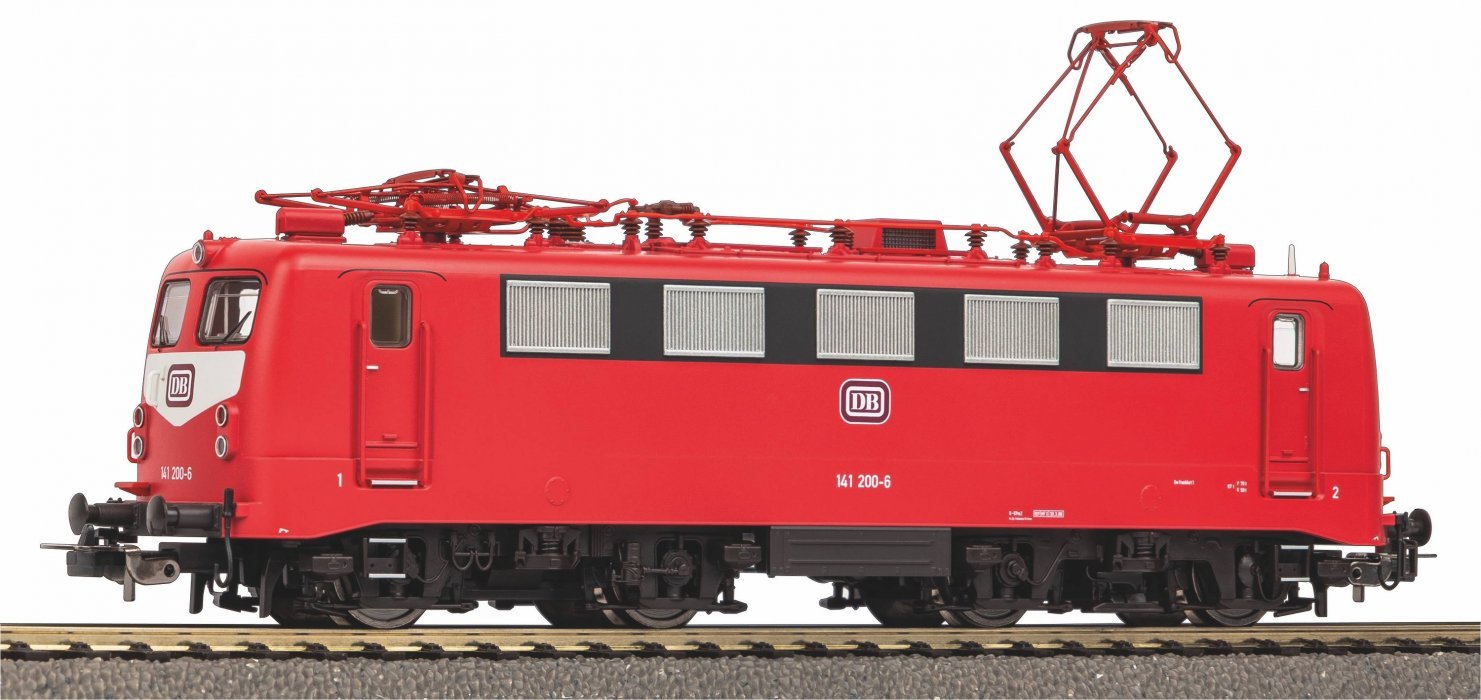 ~BR 141 Electric w/bib DB IV Sound, HO, PIKO 51536