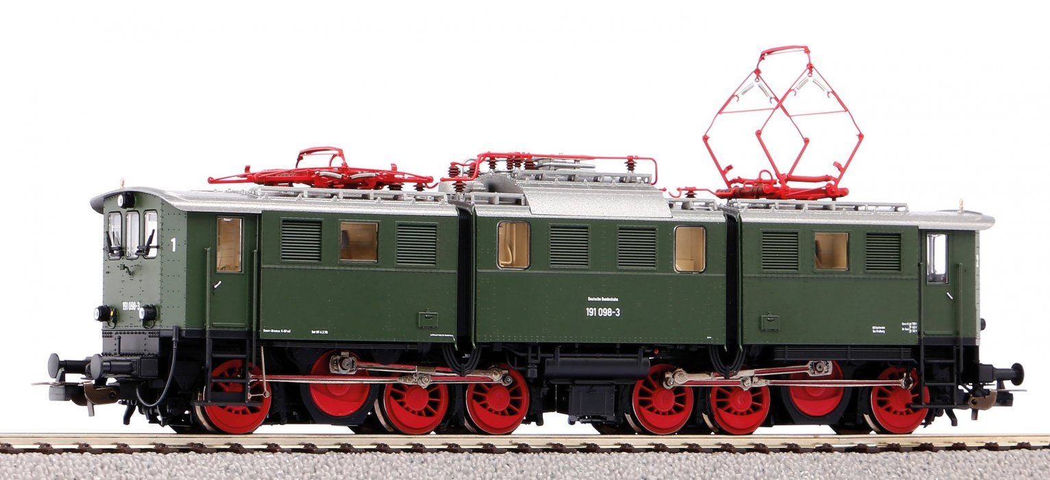 BR 191 DB IV + DSS PluX22, HO, PIKO 51540