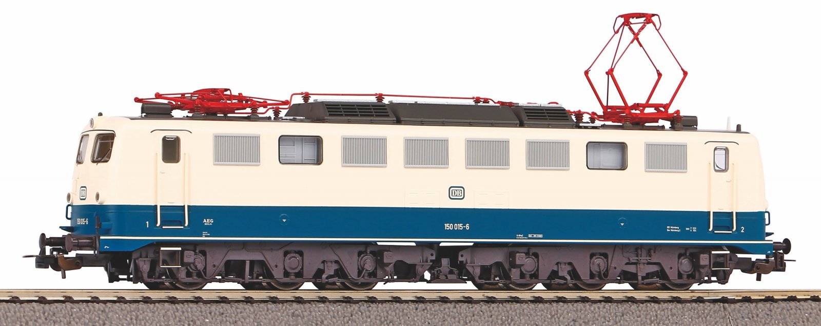 BR 150 DB beige blue IV + DSS PluX22, HO, PIKO 51650