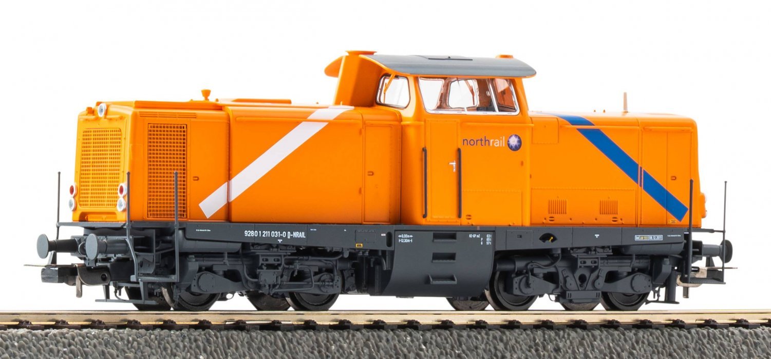 ~Diesel Locomotive/Sound BR 211 NorthRail VI + PluX22 Dec., HO, PIKO 52132