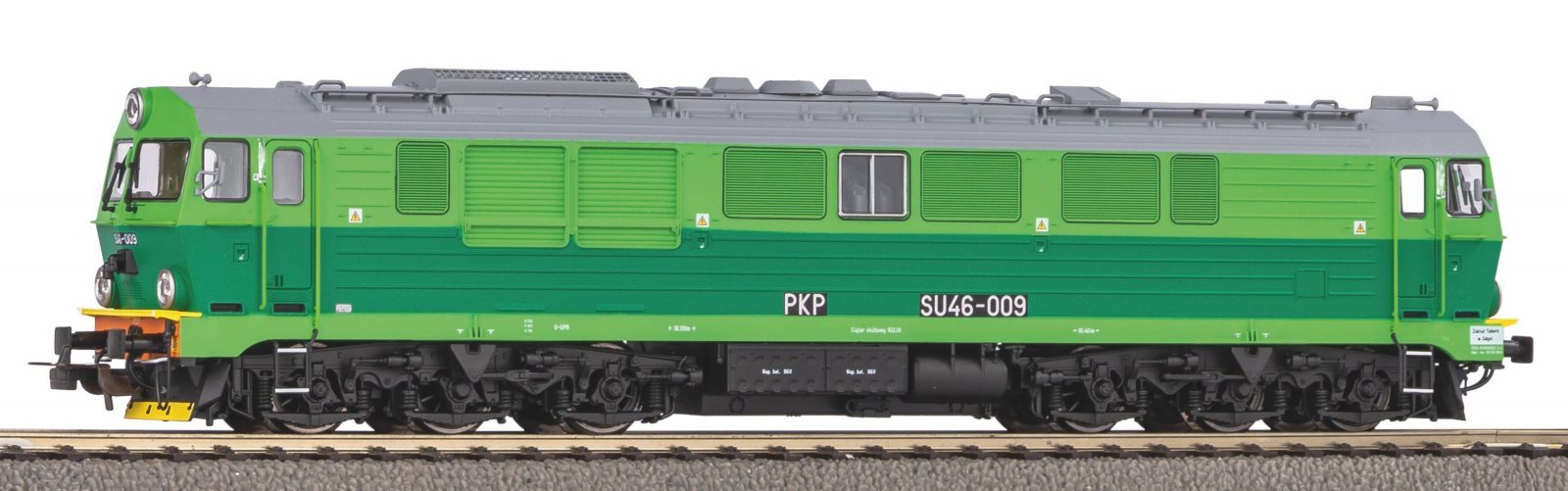 SU46 Diesel loco PKP V, HO, PIKO 52870