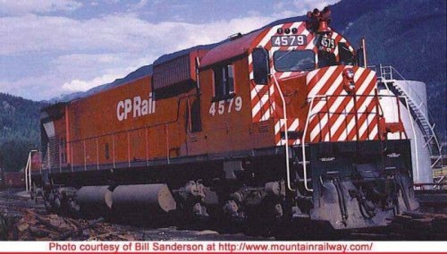 Montreal Locomotive Works M630 - LokSound & DCC - Executive Line -- Canadian Pacific 4556 (Action Red 5′ Stripe, Large Multima
