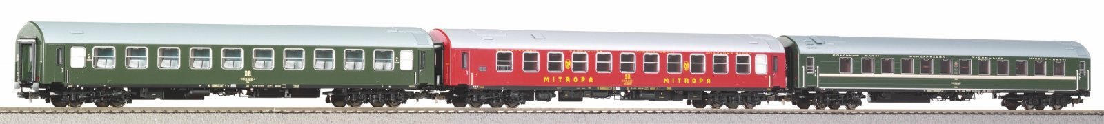 3 pc. D 244 Passenger car set Brest Köln 2 DR IV, HO, PIKO 58245