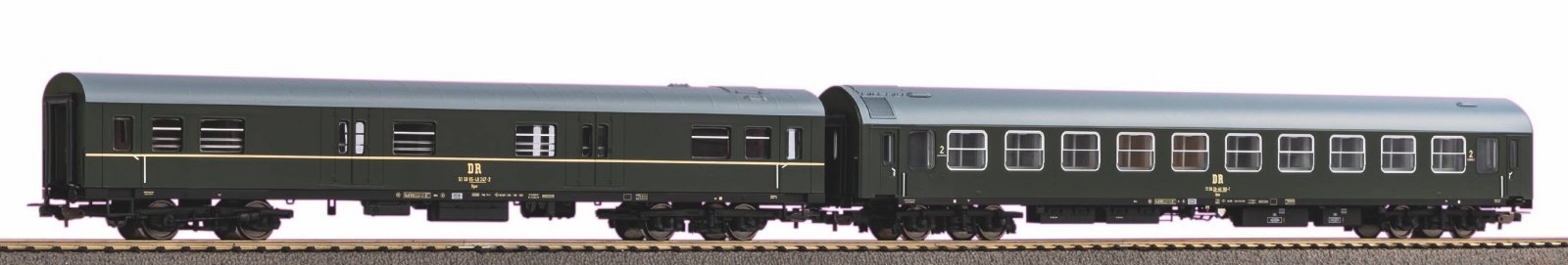 2 pc. D 244 Passenger car set Brest Köln 3 DR IV, HO, PIKO 58246