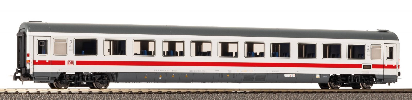 Passenger Car Bvmmsz 187 2. Class DB AG VI, HO, PIKO 58841