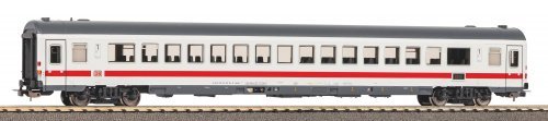 Passenger Car Avmmz 126 1. Class DB AG VI, HO, PIKO 58846