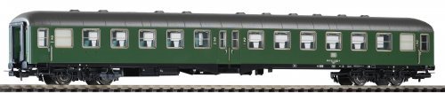 Center Entrance Coach 2. Cl. Bym DB IV, HO, PIKO 59680