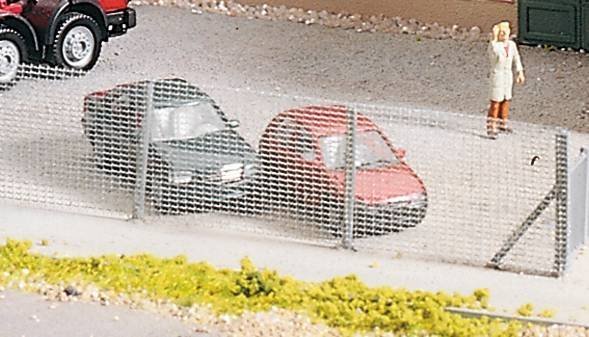Concrete Plant Fence, HO, PIKO 61133