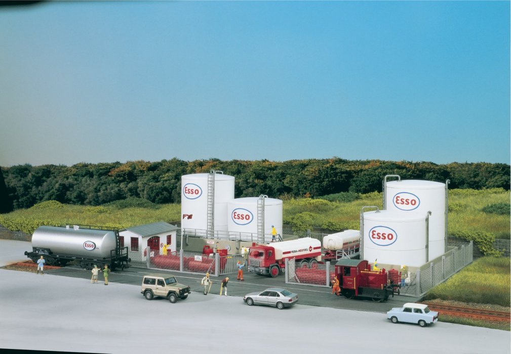 ESSO Tank Farm Complex, HO, PIKO 61141