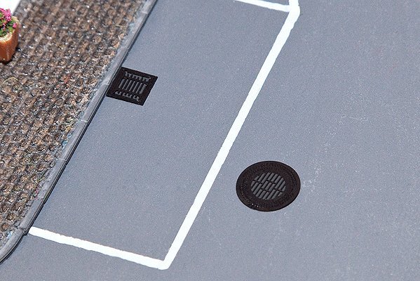 Manhole & Sewer Covers pkg(10), HO Scale, Faller Gmbh 180610