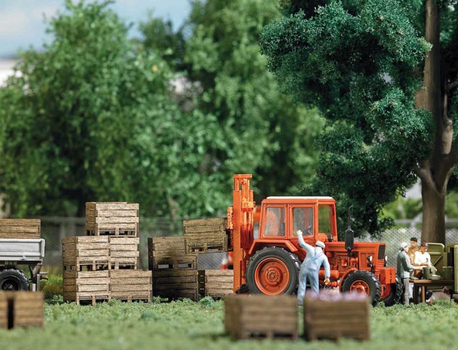 Wooden Harvest Crates, HO Scale, Busch Gmbh & Co Kg 1980