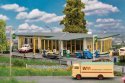 Large BP Gas Station, HO Scale, Faller Gmbh 130592