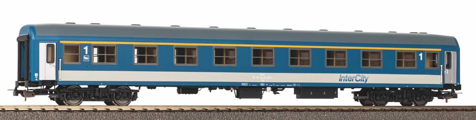 Passenger Car IC-lettering 1. Class MAV V, HO, PIKO 97626