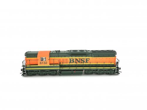 ***DISPLAY ONLY REFURBISHED DR4245 EMD SD9, BNSF 6132, (No Lights/Sound/Movement), HO, BLI, 4245
