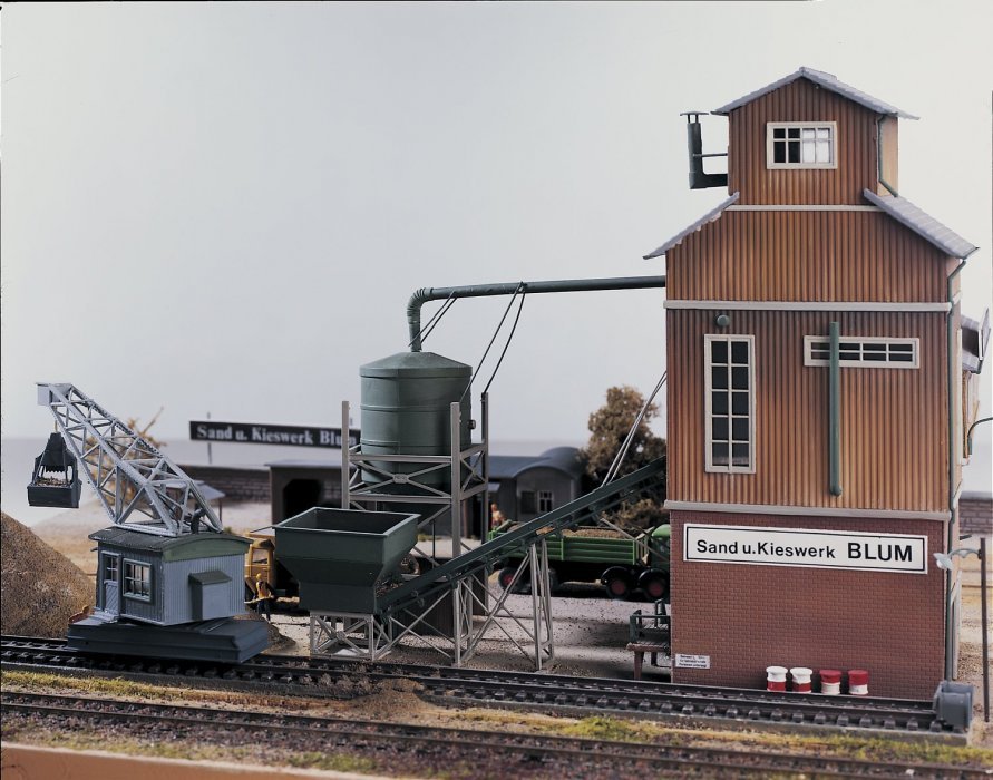 Sand Work Silo & Transport, HO, PIKO 61125