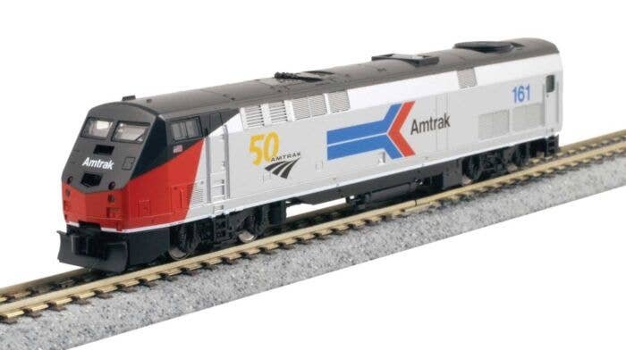 GE P42 Genesis - DCC -- Amtrak 161 (Phase I, silver, red, white, blue, 50th Anniversary & Arrow Log, N, Kato USA Inc 1766036DCC