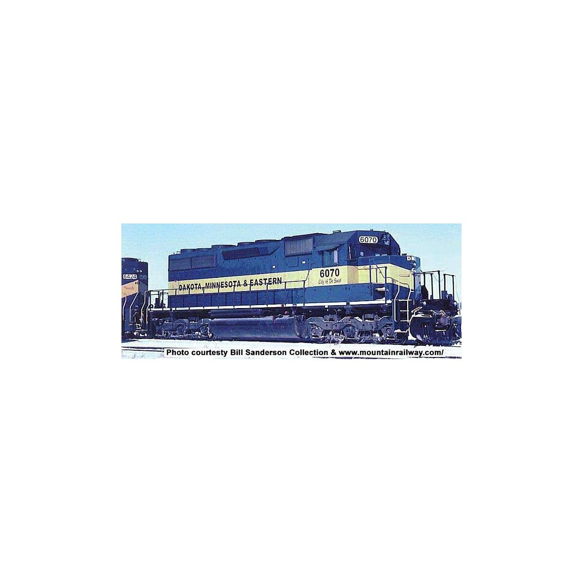 GMD SD40 - Standard DC - Executive Line -- Dakota, Minnesota & Eastern 6069 (blue, yellow), HO, Bowser Manufacturing Co. 24907