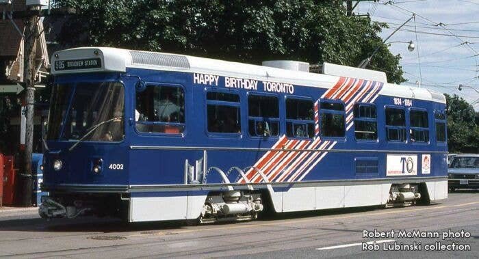 Canadian Light Rail Vehicle CLRV - Standard DC -- Toronto Transit Commission TTC 4002 (Happy Birthday Ontario, blue, red, whi, H