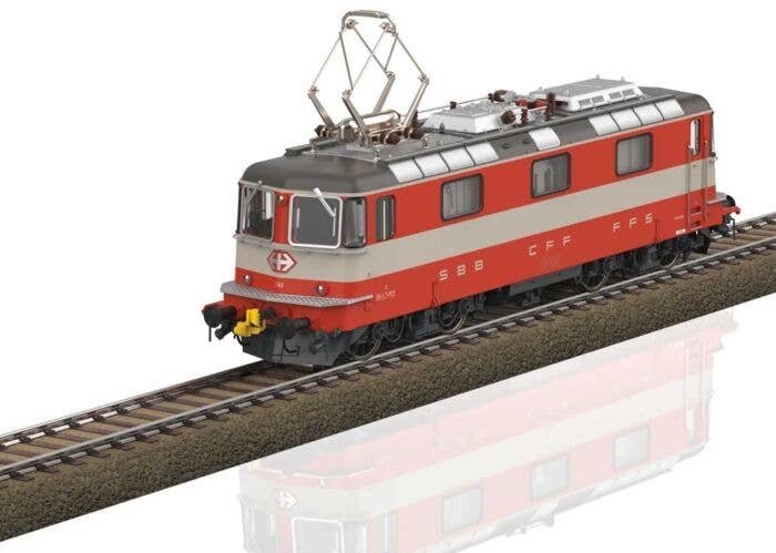 Class Re 4/4 II Electric - Early Production - Sound and DCC -- Swiss Federal Railways SBB (Era IV 1975, orange, gray, silver), H