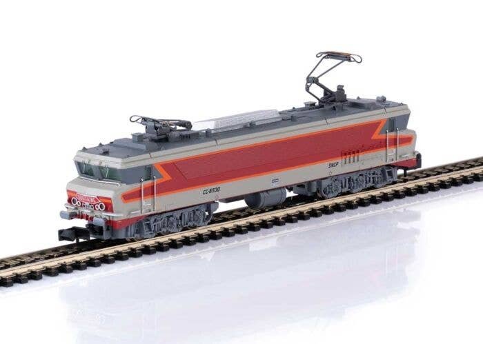 Class CC 6500 Electric - Sound and DCC - Minitrix -- French State Railways SNCF (Era IV 1970, gray, red, orange), N, Trix 16612