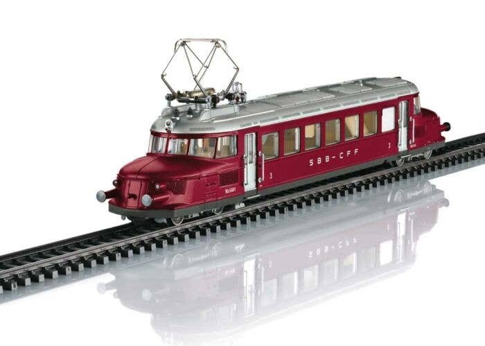 Class RCe 2/4 Red Arrow Railcar - Sound and DCC -- Oensingen-Balsthal Railroad OeBB 607 (Era VI 2023, red, silver), HO, Trix 258