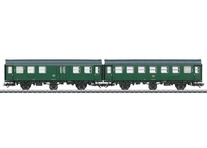 Rebuilt Type B3yge and BD3yg 2nd Class Car Set - 3-Rail - Ready to Run -- German Federal Railroad DB (Era III 1965, green, gray)
