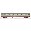 Type Avmz 111 1st Class Compartment Car - 3-Rail - Ready to Run -- German Federal Railroad DB (Era IV 1980, red, beige, gray), H