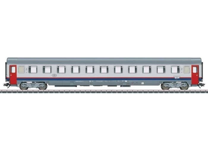 EC 90 Vauban Type BI6 2nd Class Compartment Car - 3-Rail - Ready to Run -- Belgian State Railways SNCB/NMBS (Era V 2000s, white,
