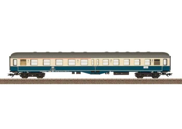 Type ABylb 411 1st/2nd Class Coach - Ready to Run -- German Federal Railroad DB (Era IV 1980, ocean blue, ivory, gray), HO, Trix