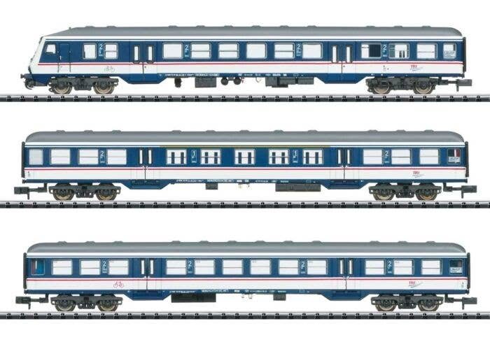 Replacement Train Commuter Cab Car & Coach 3-Car Set - Ready to Run - Minitrix -- Train Rental, Inc. TRI (Era VI 2021, blue, whi