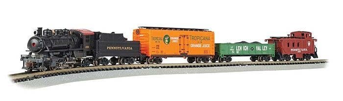 The Keystone - Standard DC -- Pennsylvania Railroad 0-6-0, 3 Cars, 24′ E-Z Track Circle, Power Pack, N, Bachmann Industries 24