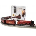 Harry Potter Hogwarts Express - 3-Rail - LionChief 5.0 Bluetooth Sound and Con -- 4-6-0 Locomotive, 3 Cars FastTrack(R) Oval, Po