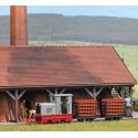 Brick Yard Railroad Starter Set - Battery Powered - Feldbahn -- Gmeinder 15/18 Diesel, 2 Brick Cars, Track Oval, Controller, HOn