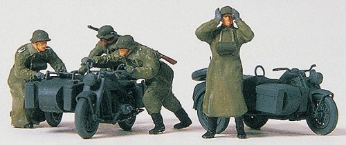 Former German Army WWII Motorcycle Troops (Plastic Kit) -- 2 Zundapp KS 750 Cycles Sidecars 3 Figures Pushing & 1 Standing w/Bin