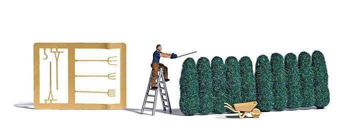 Hedge Trimming Miniature Scene -- Trees, Figure and Accessories, HO, Busch Gmbh & Co Kg 7838