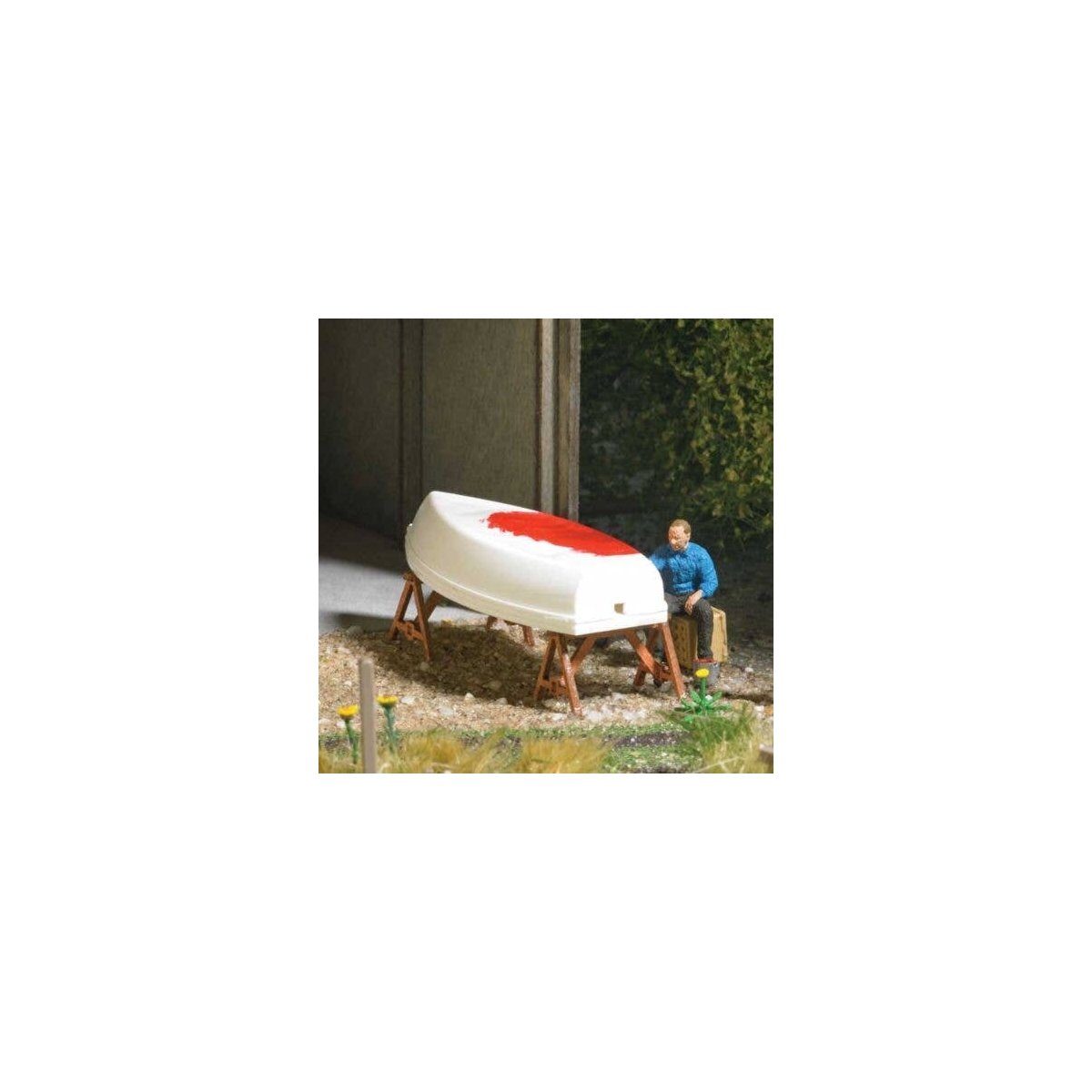 Boat Painting - Action Set -- Motor Boat, Figure, Boat Stands, Toolboxes, HO, Busch Gmbh & Co Kg 79816