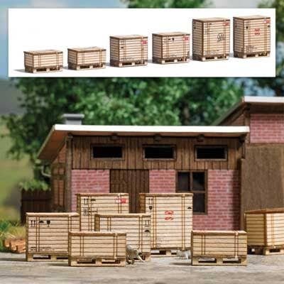 Wood Pallets & Crates - Laser-Cut Wood Kit -- 6 of Each, HO, Busch Gmbh & Co Kg 1811