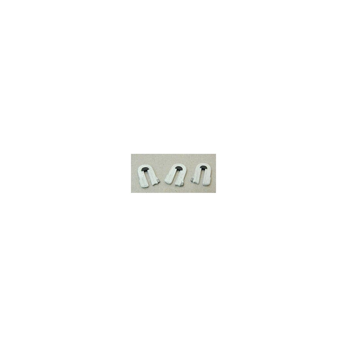Fire Hose on Rack - Kit -- Unpainted pkg(3), HO, Durango Press 113