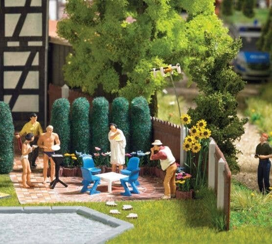 Garden Furniture Set -- Table, 4 Chairs, Grill, HO, Busch Gmbh & Co Kg 1189