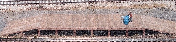 Loading Dock - Kit (Laser-cut Wood) -- Scale 16 x 85′ 4.9 x 25.9m, O, B.T.S. 17506