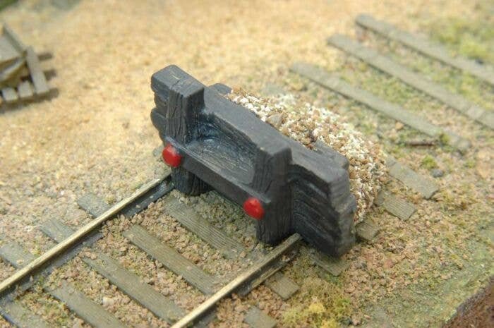 Wood and Sand Bumper -- Unpainted Metal Castings, HO, Durango Press 209