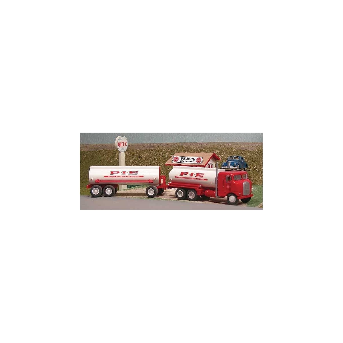 1951-1955 White Freightliner Sleeper Cab Tank Truck with Trailer - Resin Kit -- Unpainted with Pacific Intermountain Express PIE