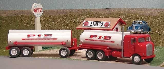 1951-1955 White Freightliner Sleeper Cab Tank Truck with Trailer - Resin Kit -- Unpainted with Pacific Intermountain Express PIE