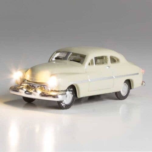 Just Plug(R) Lighted Vehicle -- City Classic (Ivory), N, Woodland Scenics 5612