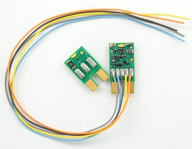 CN Series 4-Function DCC Decoder w/Split Circuit Board -- CN-GP (Fits Early-Style Life-Like, Atlas, Kato Diesels with Split Ligh